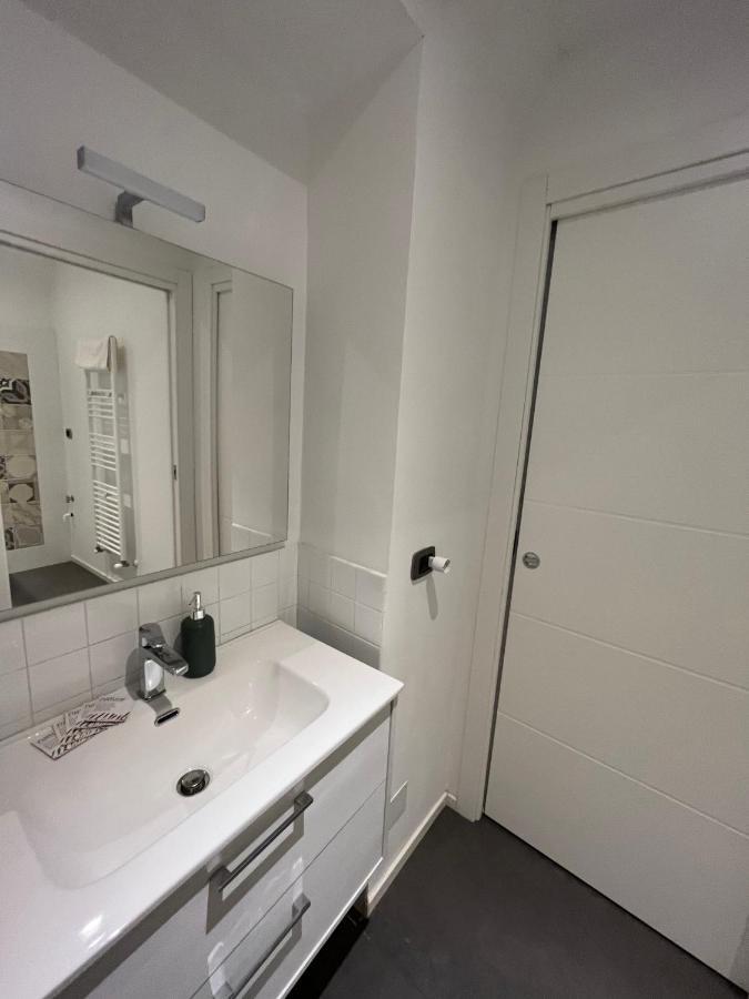 Suite The Brick - Host By Traveller'S Nest Turín Exteriér fotografie