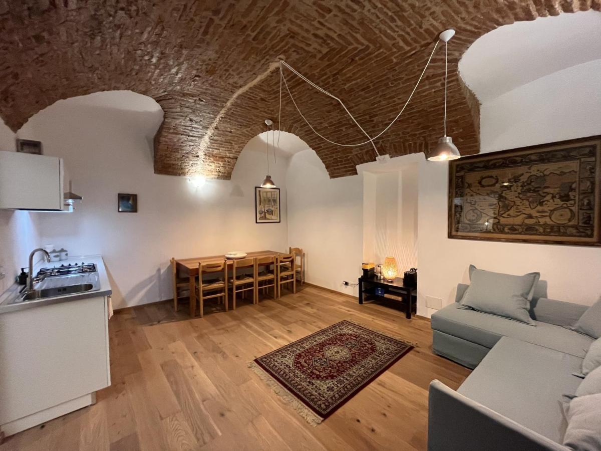 Suite The Brick - Host By Traveller'S Nest Turín Exteriér fotografie